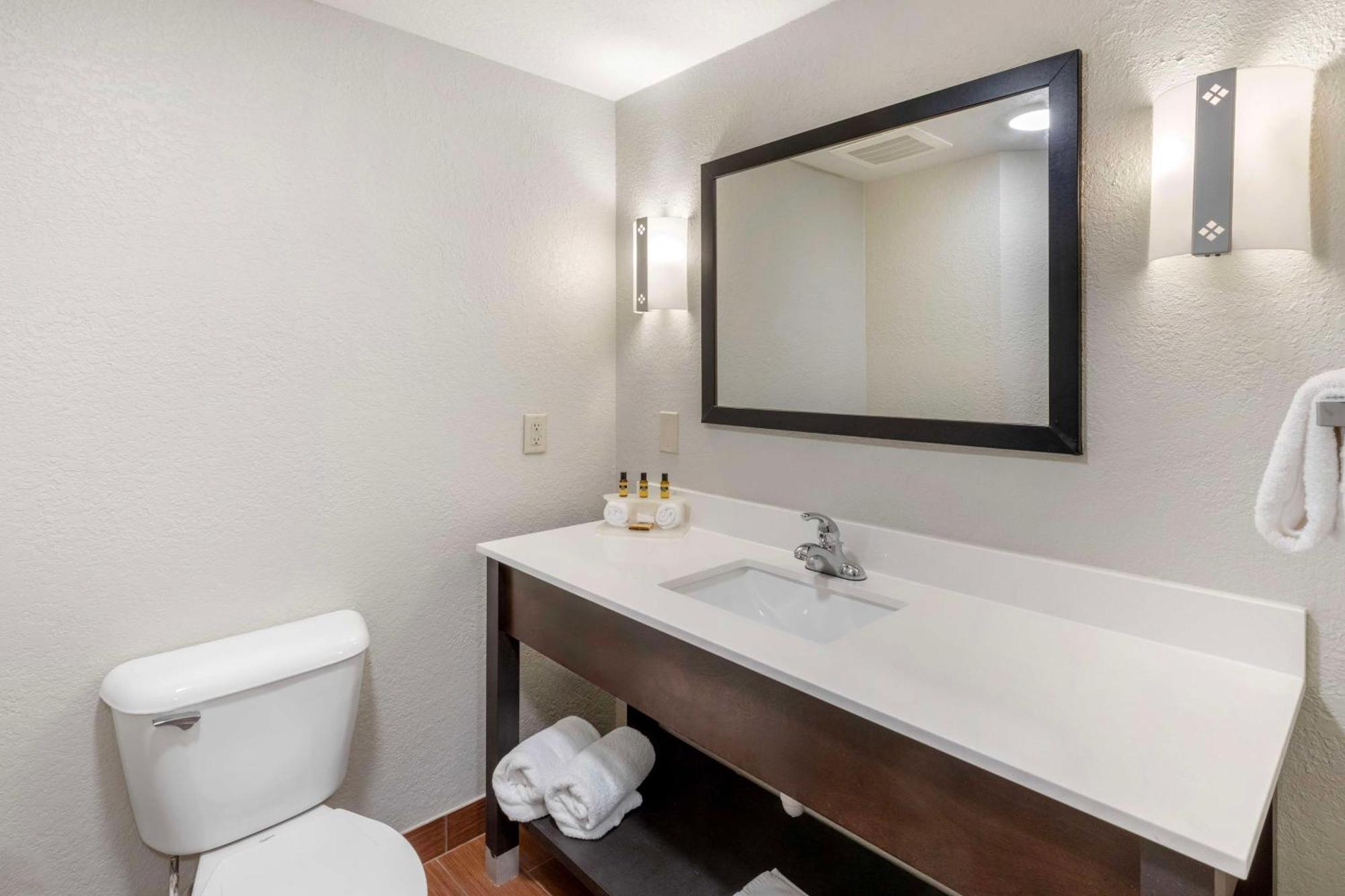 Best Western Plus Fairburn Atlanta Southwest Exterior photo